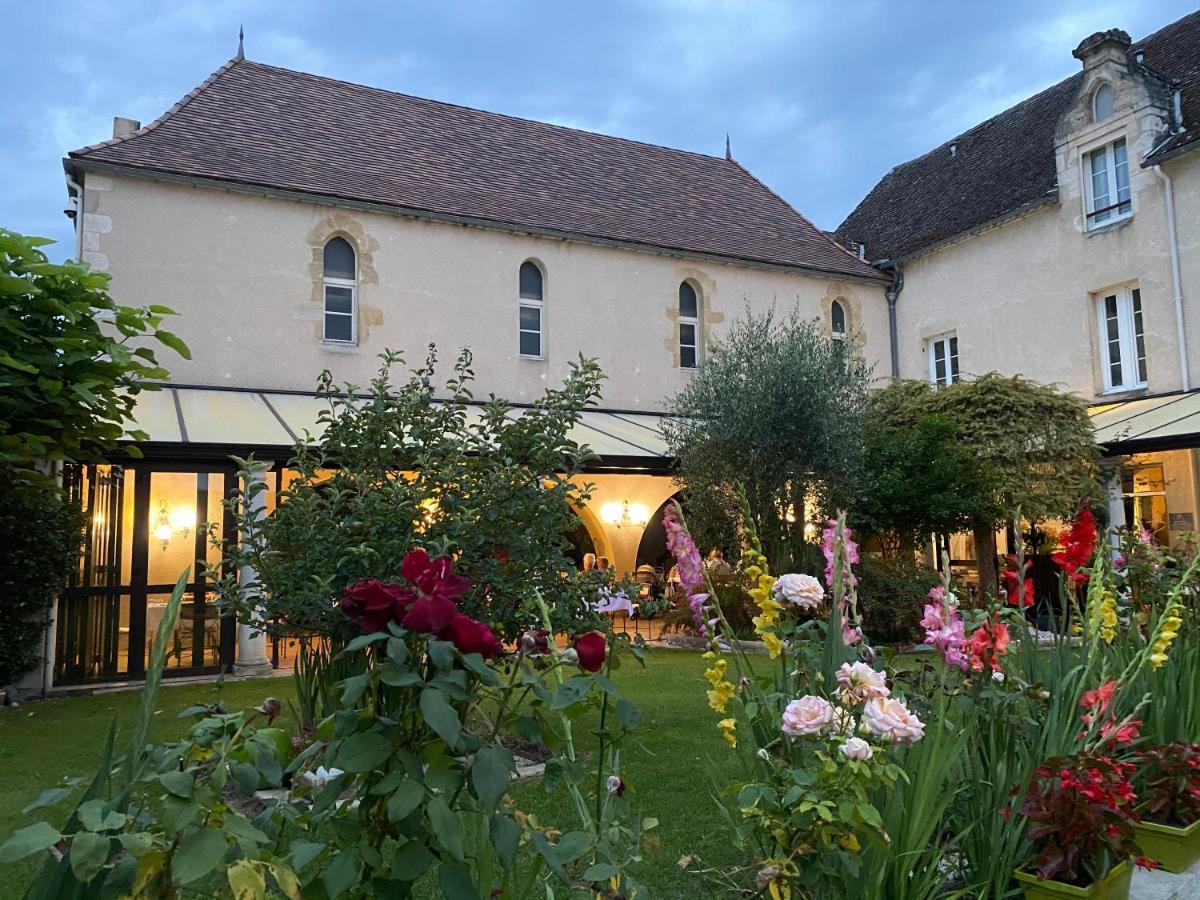 Logis Hostellerie Des Ducs Duras Dış mekan fotoğraf